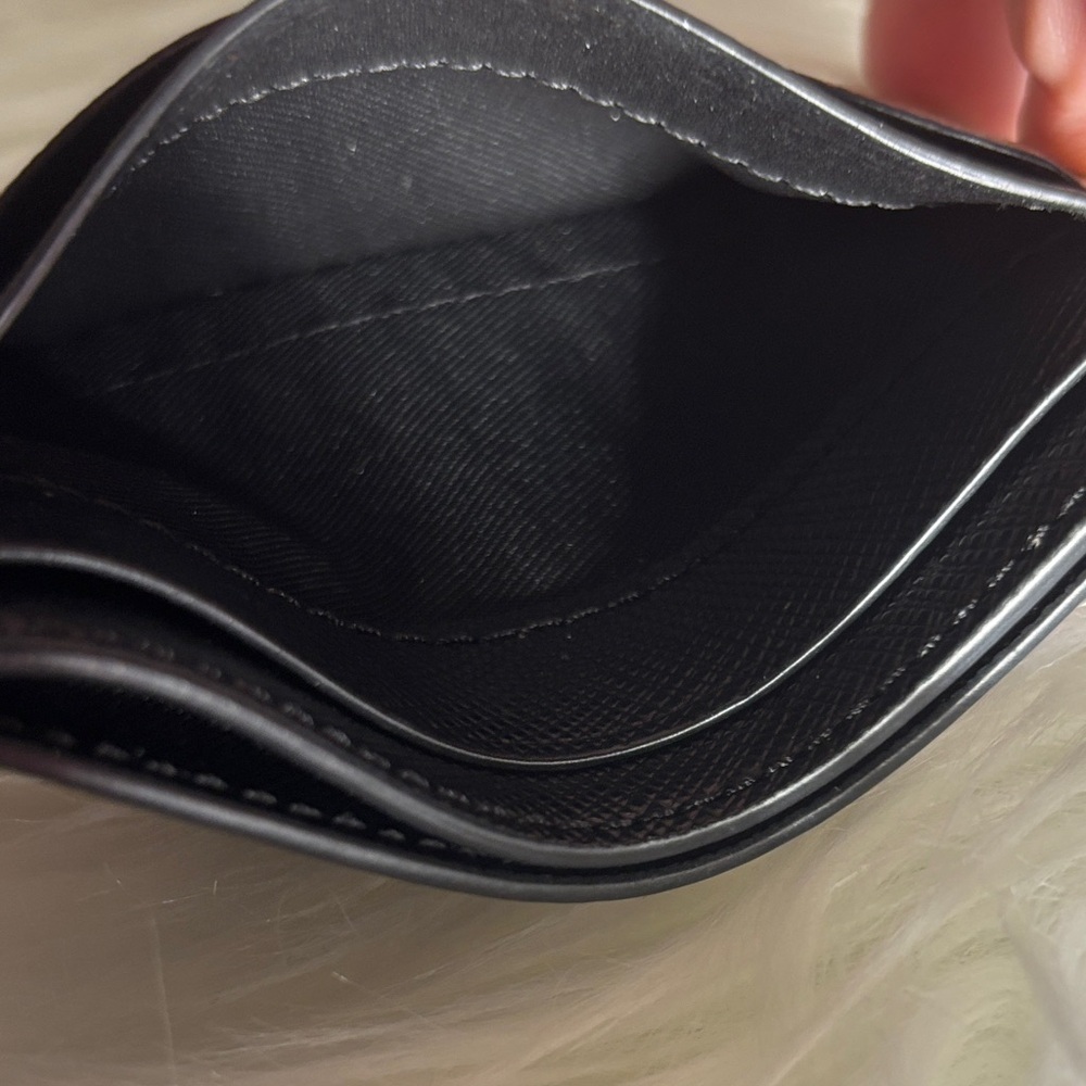 Kate Spade Two-Tone Black & Taupe Cardholder - Picture 8 of 12